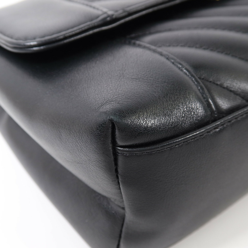 CHANEL 牛皮皮革Shoulder Bag金扣鏈帶肩背袋-10