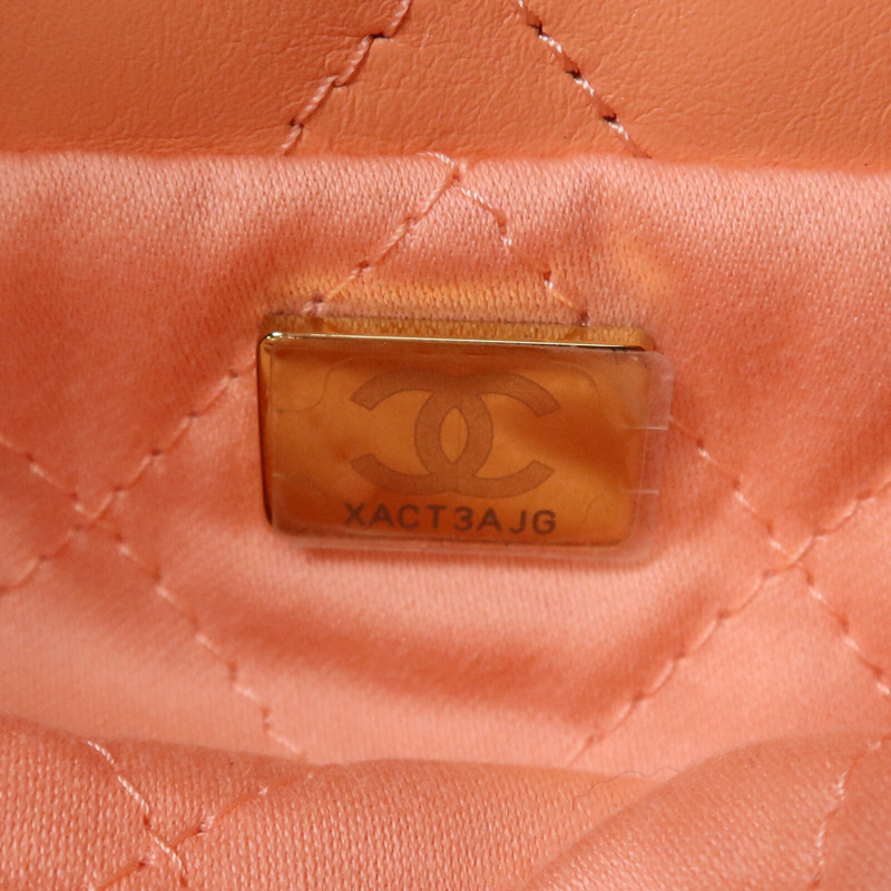 CHANEL 牛皮皮革22 Medium金扣鏈帶肩背袋-8