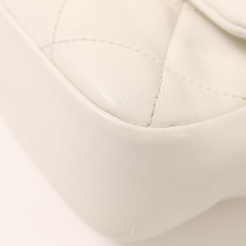 CHANEL 羊皮皮革In The Loop金扣鏈帶手挽肩背兩用袋-10