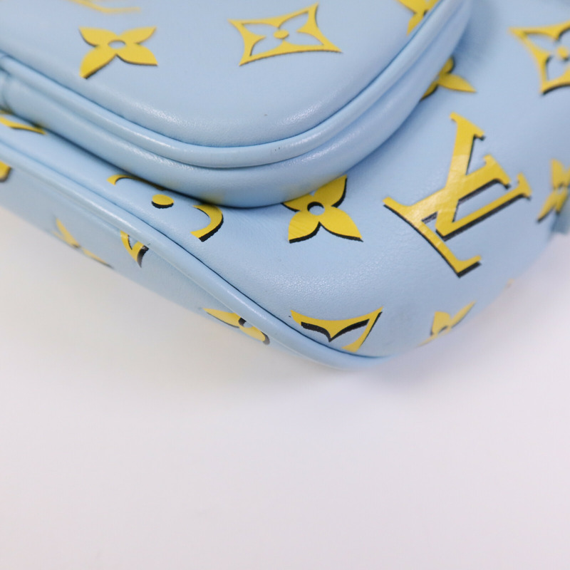 LOUIS VUITTON Empreinte Mini Bumbag金扣肩背袋-9