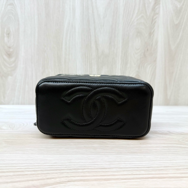 Chanel黑金羊皮菱格手提長盒子皮穿鍊斜背化妝箱AP2199-6