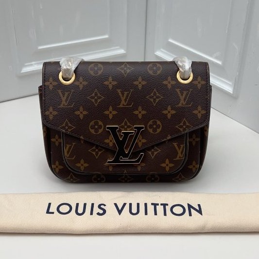 全新品 路易威登/Louis Vuitton 老花passy郵差包 芯片款-0