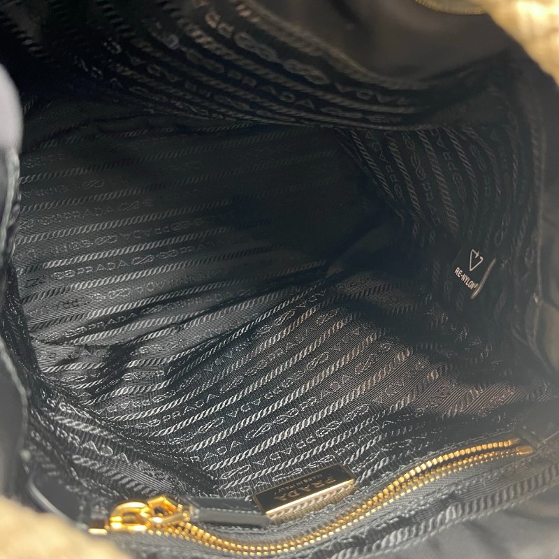 PRADA 1BE082 黑尼龍麻繩水桶包-5
