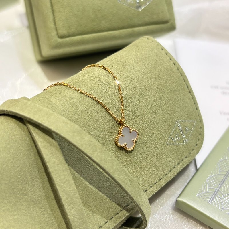 *SHIHNA名牌精品* 梵克雅寶 Sweet Alhambra 幸運草吊墜 18k黃金 小號 白色珍珠貝母-0