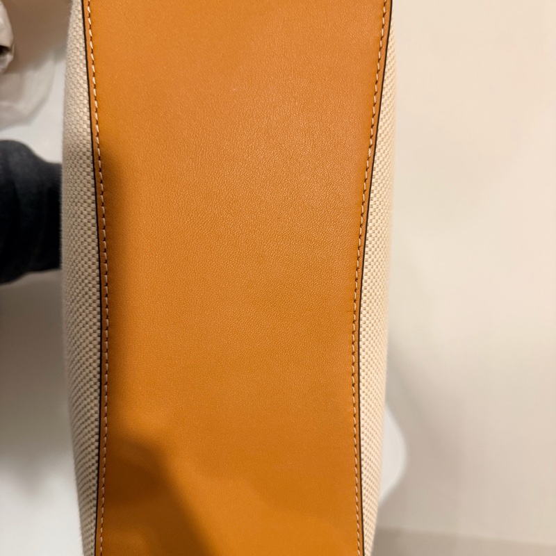 Tory Burch-3