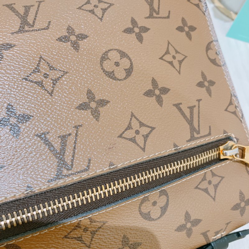TK1947 路易威登 手提包 單肩  Vuitton Pochette Metis Shoulder Bag Monogram Reverse-11
