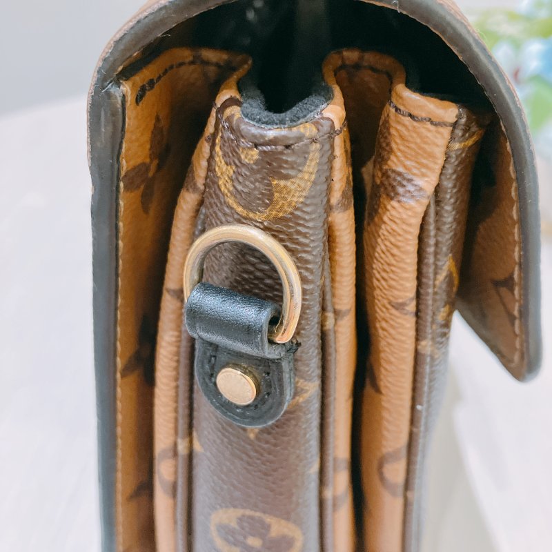 TK1947 路易威登 手提包 單肩  Vuitton Pochette Metis Shoulder Bag Monogram Reverse-13