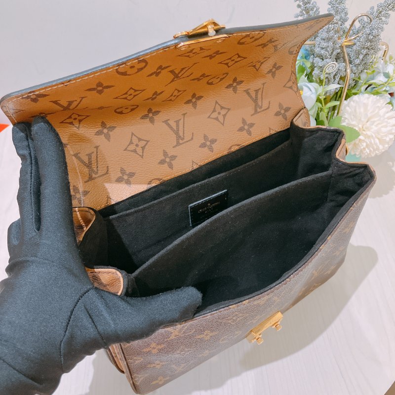 TK1947 路易威登 手提包 單肩  Vuitton Pochette Metis Shoulder Bag Monogram Reverse-14