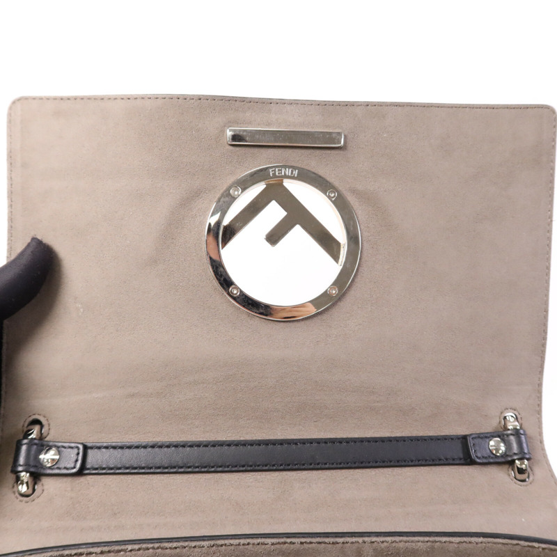 FENDI 牛皮皮革Kan I銀扣肩背袋-15