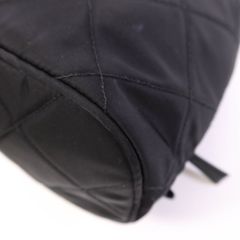 PRADA 尼龍Re-Nylon Bucket Bag金扣手挽肩背兩用袋-11