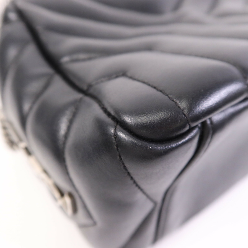 SAINT LAURENT 牛皮皮革Loulou銀扣鏈帶肩背袋-10