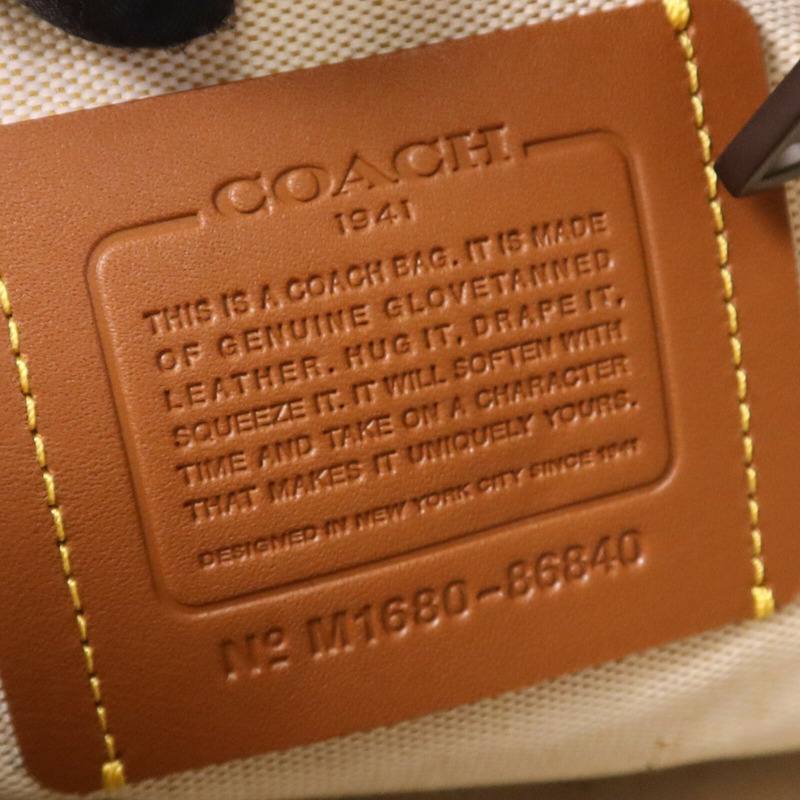 COACH 麂皮皮革Clutch手拿包-5