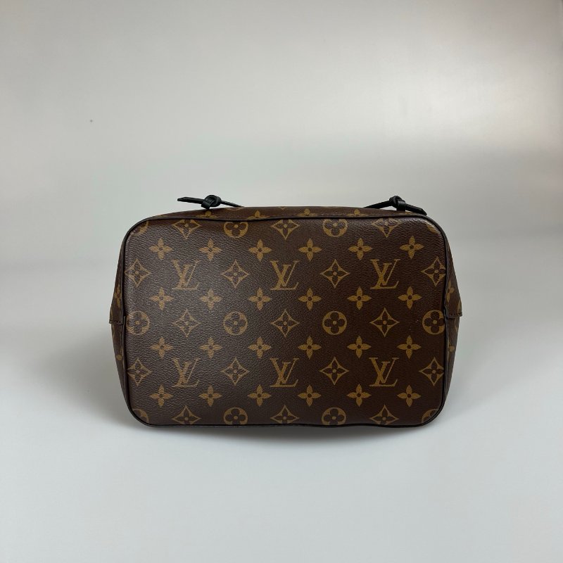 LV M44020/晶片款 老花黑水桶包-4