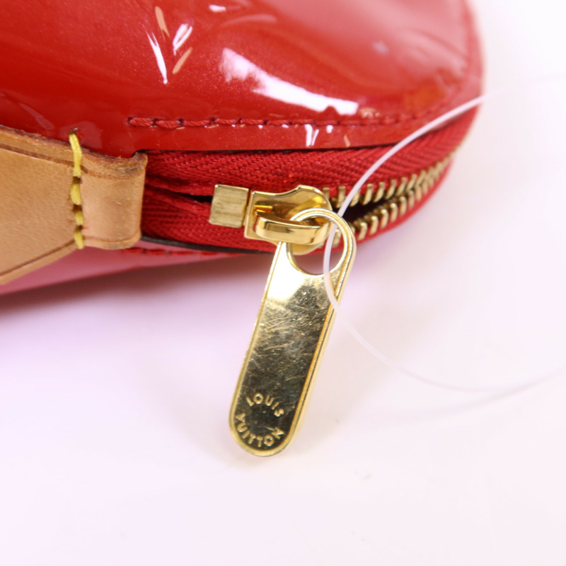 LOUIS VUITTON Monogram Vernis Pochette Cosmetic Pouch金扣手拿包-7