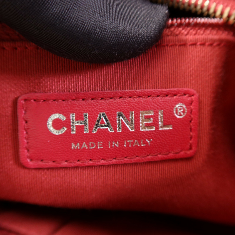 CHANEL 牛皮皮革Gabrielle Medium鏈帶肩背袋-5