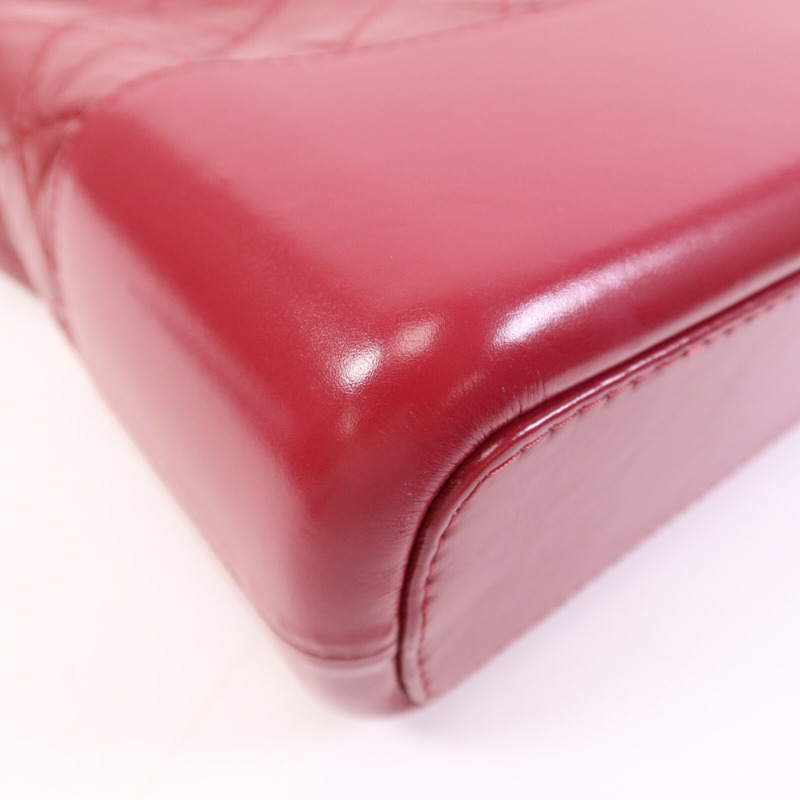 CHANEL 牛皮皮革Gabrielle Medium鏈帶肩背袋-13