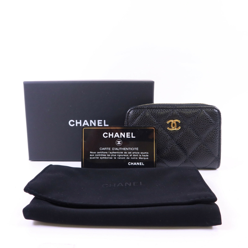 CHANEL 牛皮皮革Card Case金扣卡片套-14