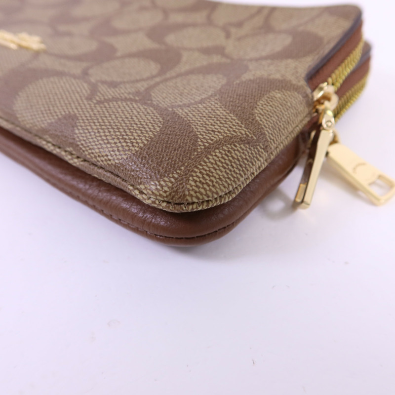 COACH 塗層帆布/牛皮皮革Pouch金扣手拿包-9