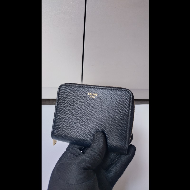 Celine 黑皮拉鍊短夾-1