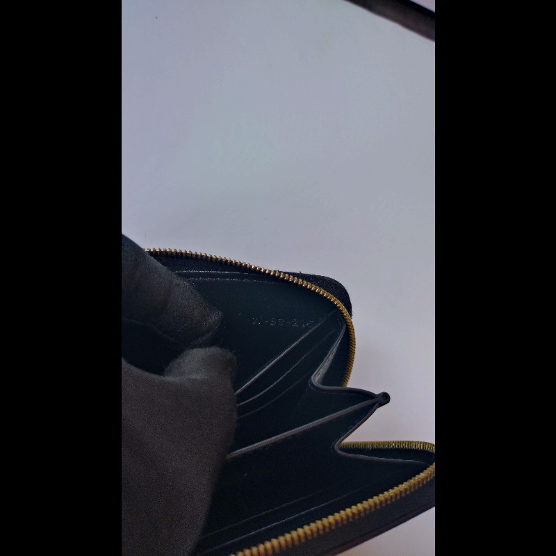 Celine 黑皮拉鍊短夾-14