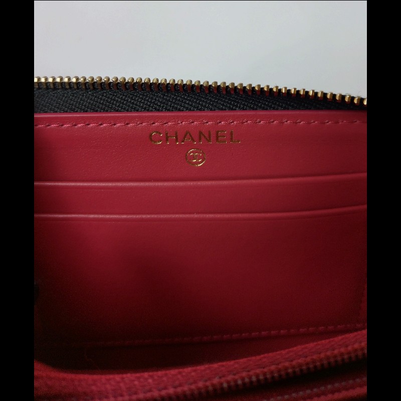 Chanel 19系列黑皮拉鍊中夾-13