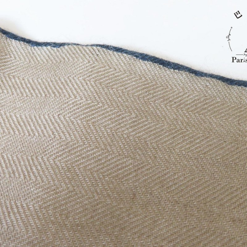 【巴黎站二手名牌專賣店】＊現貨＊HERMES 愛馬仕 真品＊Neo Brandebourgs藍白軍服圖案絲巾105X105方巾-1