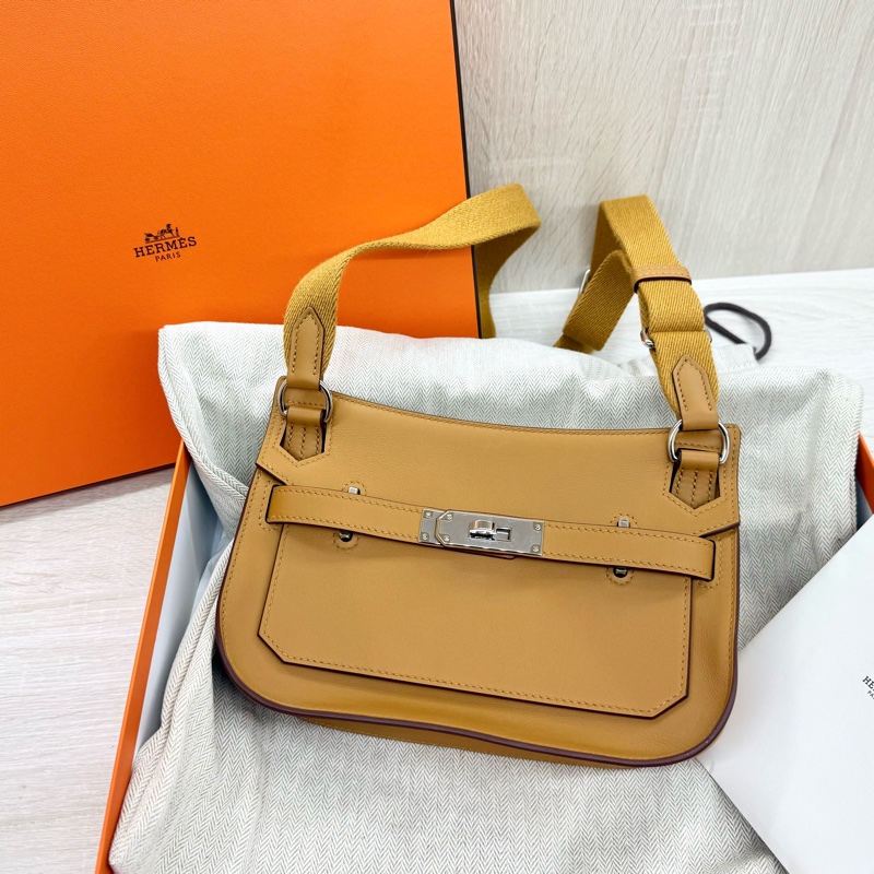 HERMES 2S芝麻色Swift皮銀釦MINI Jypsiere肩側背包H083982CKAV-0