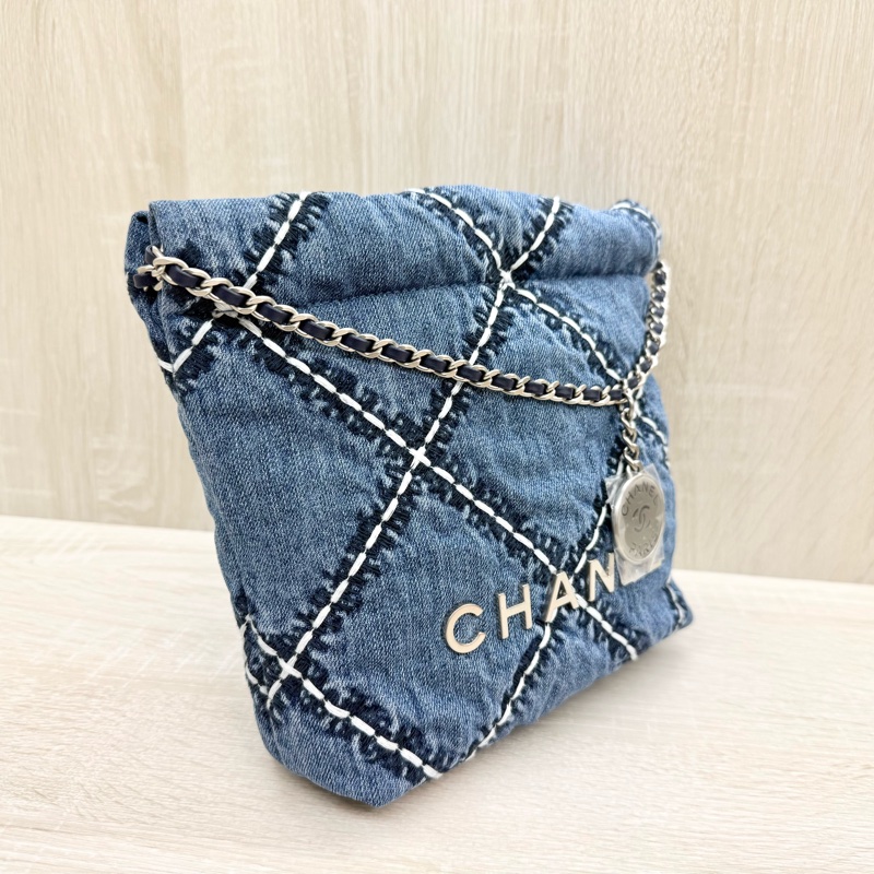 CHANEL丹寧牛仔銀釦MINI 22側背包-7