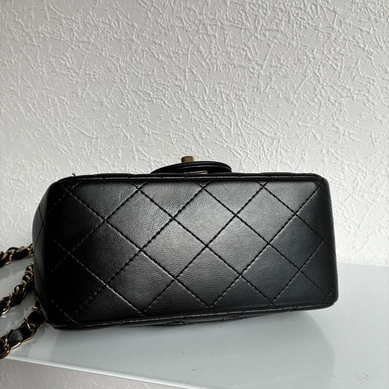 chanel A35200黑色羊皮菱格紋淡金雙C方胖子 17公分-9