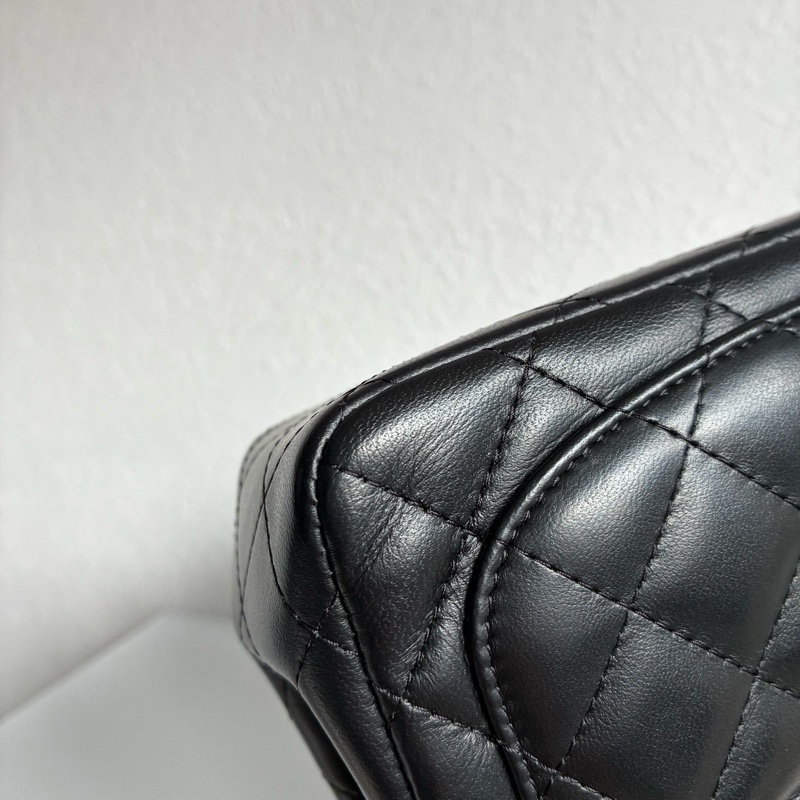 chanel A35200黑色羊皮菱格紋淡金雙C方胖子 17公分-13