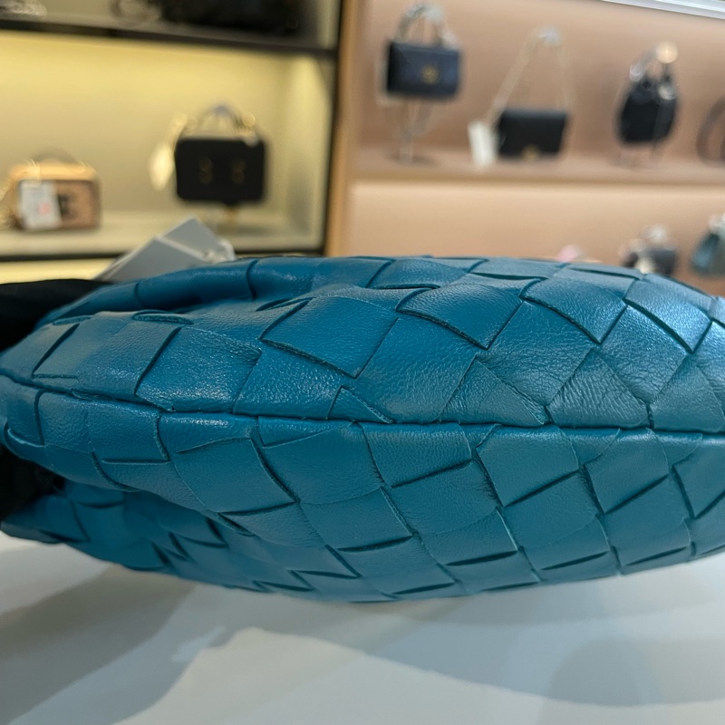 BV Jodie编织饺子包手提包-6