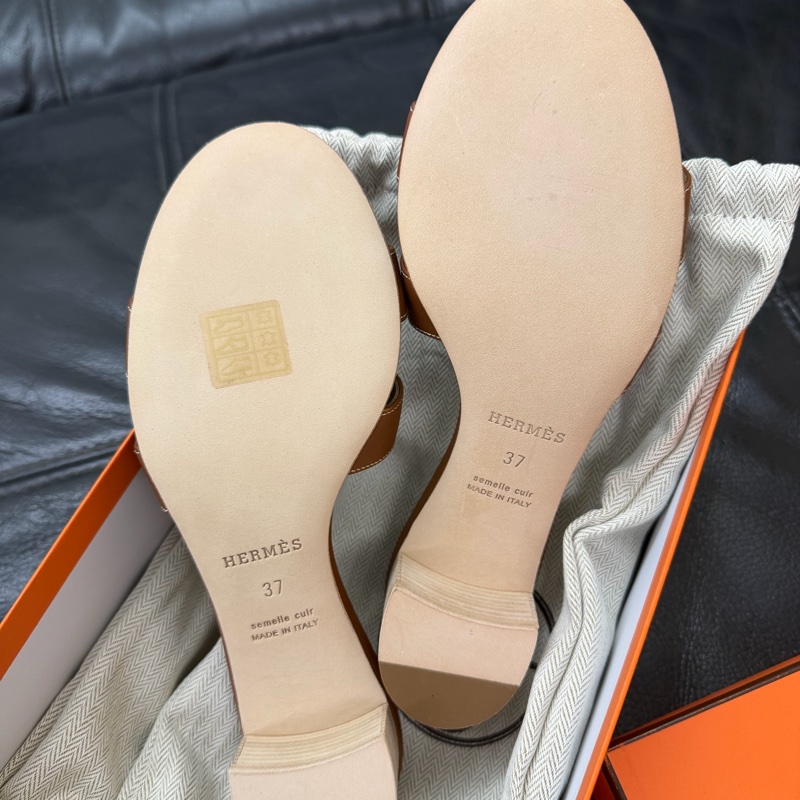 Hermès Oasis涼鞋（金棕37）-1