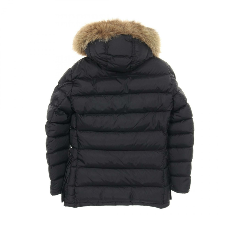 MONCLER CLUNY 男士黑色尼龍羽絨外套（二手）-1