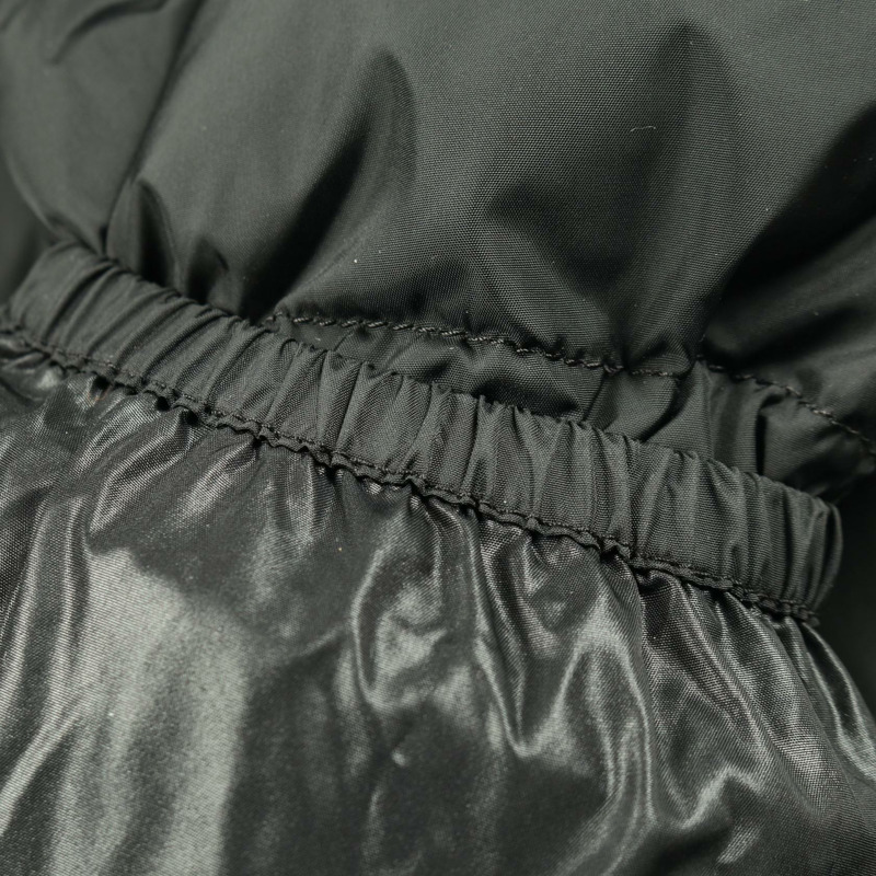 MONCLER CLUNY 男士黑色尼龍羽絨外套（二手）-7