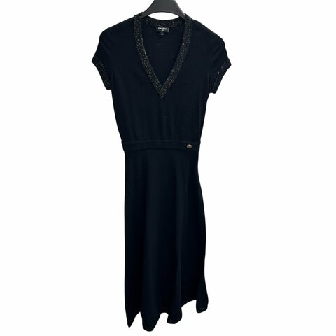 CHANEL 香奈兒 V領短袖針織洋裝 金蔥滾邊設計 羊毛材質 黑色 SIZE 34