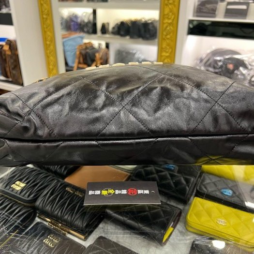 東區正精品㊣CHANEL 22 BAG AS3261 全新熊貓配色香奈兒黑色全皮米色字金幣金鍊肩背包購物袋包中款 RZ6211-5