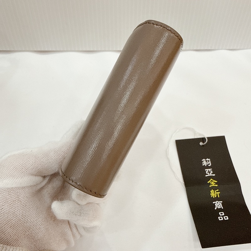 莉亞精品♡Celine 卵石灰 三折短夾 全新-3