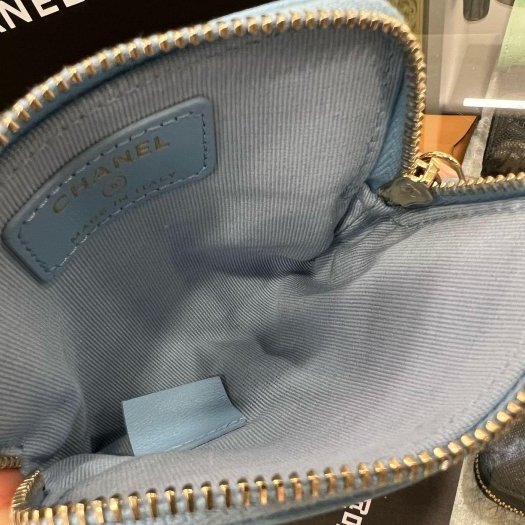 東區正精品㊣CHANEL AP2061全新香奈兒水藍色荔枝牛皮金拉鍊卡片夾零錢包 RZ6215-3