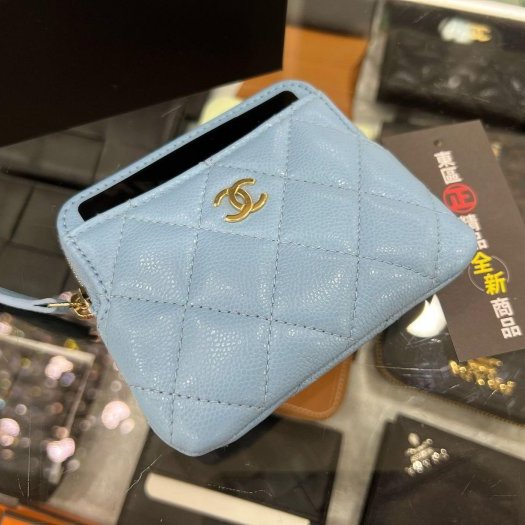 東區正精品㊣CHANEL AP2061全新香奈兒水藍色荔枝牛皮金拉鍊卡片夾零錢包 RZ6215-5