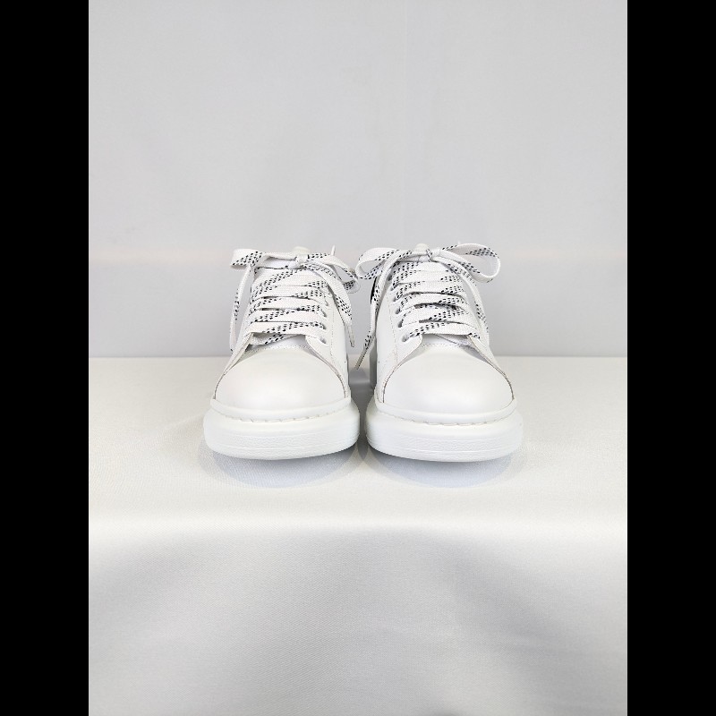 莉亞精品♡Alexander McQueen黑尾小白鞋 尺碼37.5 全新閒置-3