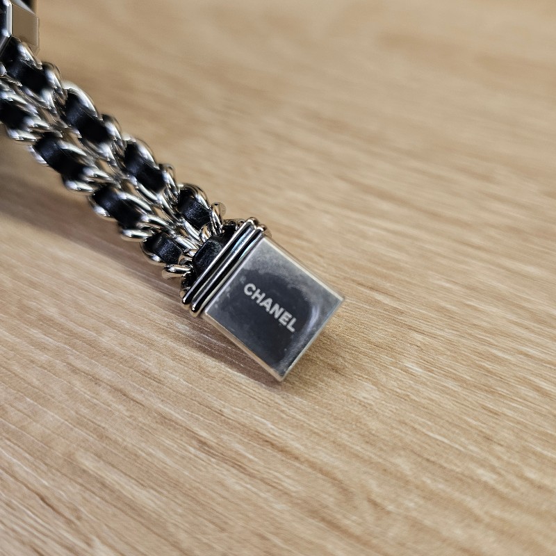 [品況超新甜價過新年🧧] Chanel 銀色皮穿鏈Premiere Iconic Chain石英腕錶-7