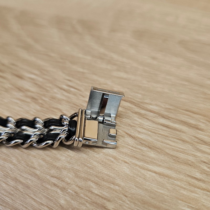 [品況超新甜價過新年🧧] Chanel 銀色皮穿鏈Premiere Iconic Chain石英腕錶-15