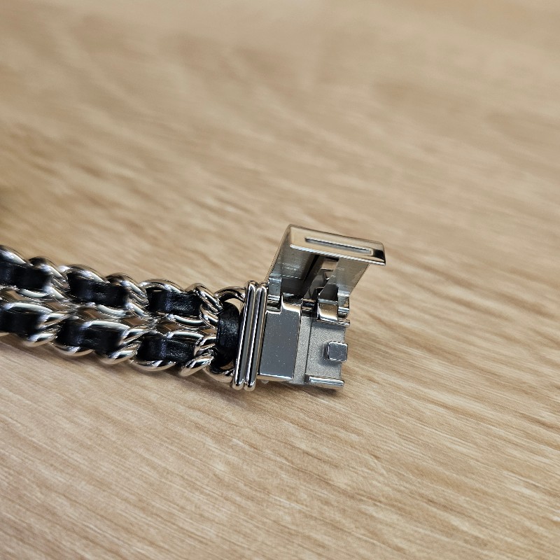 [品況超新甜價過新年🧧] Chanel 銀色皮穿鏈Premiere Iconic Chain石英腕錶-16