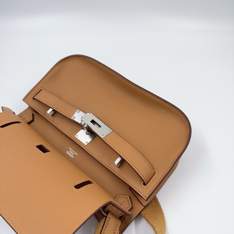 Hermes 芝麻色銀釦swift皮mini jypsiere肩側背包（僅離櫃！）-8