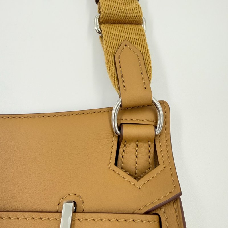 HERMES - 1S芝麻色Swift銀釦Jypsiere肩側背包╻MINI-24