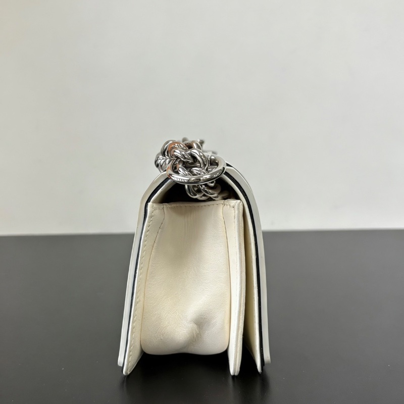 Chanel leboy 黑白熊貓 小號 肩背斜背包20*12  99新配件盒子塵袋保卡-2