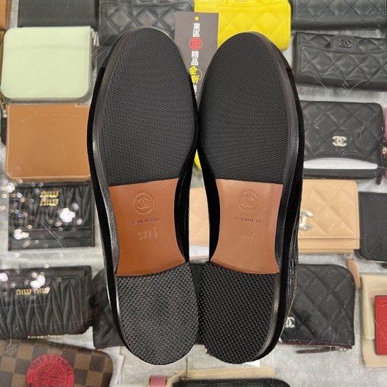 東區正精品㊣CHANEL G39318 全新香奈兒黑色全皮金色雙C logo 樂福鞋娃娃鞋平底鞋 37號 RZ5870-4