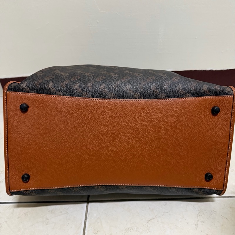 COACH 經典馬車LOGO 旅行袋-1