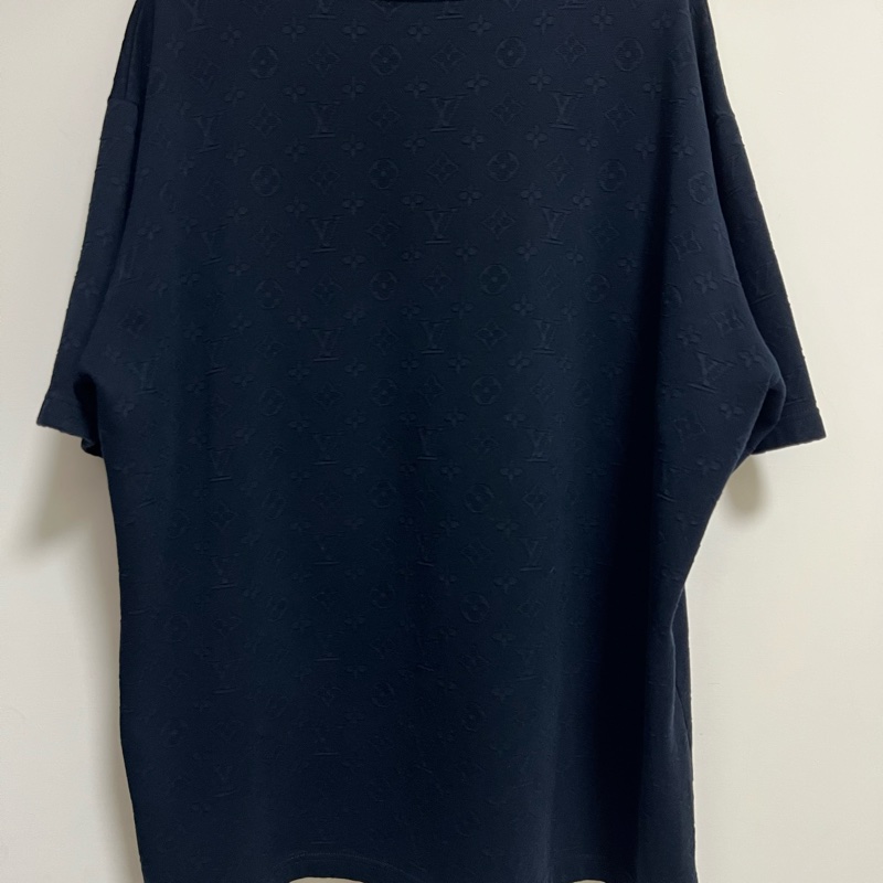 LV 經典 Monogram 立體口袋 T 恤-2