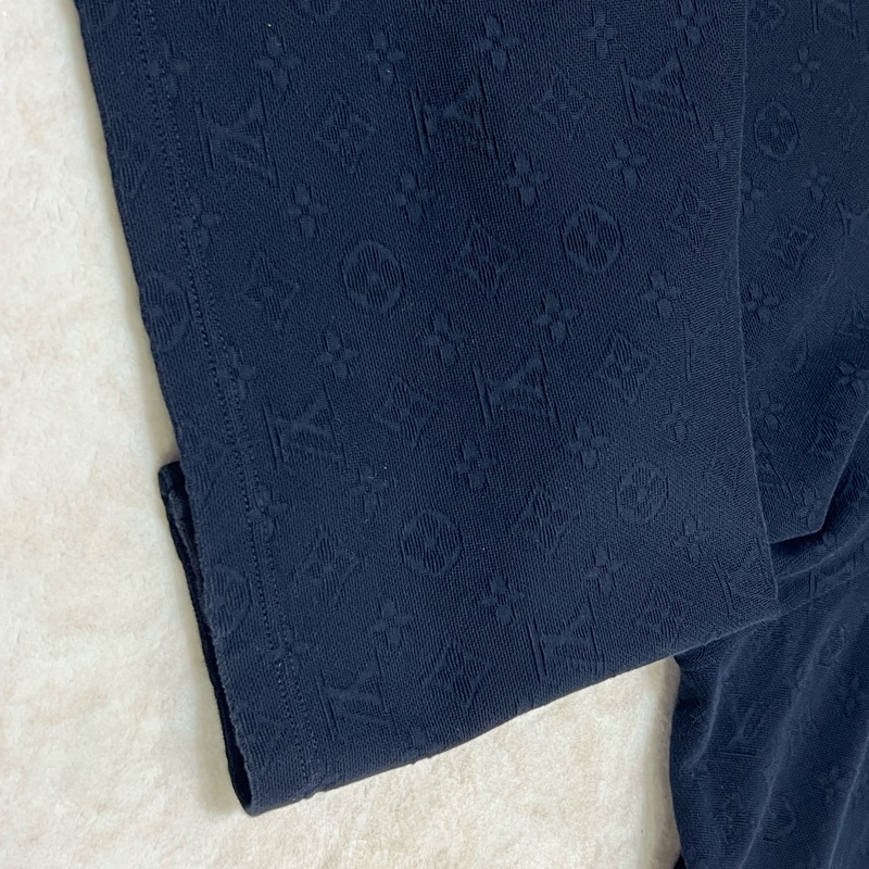 LV 經典 Monogram 立體口袋 T 恤-15